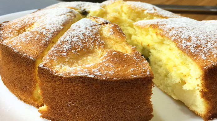 Очень вкусный и простой в приготовлении бисквитный пирог - готовить одно удовольствие!