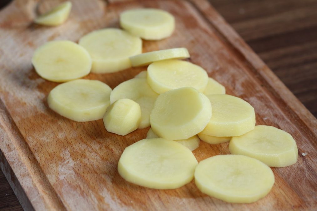 Картофель под шубой. Необычный, оригинальный и очень вкусный рецептик!