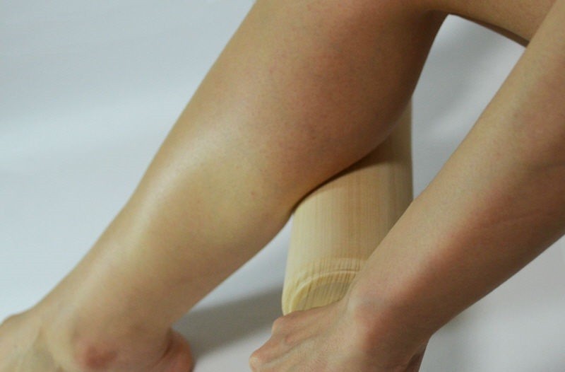 Массаж скалкой: удивительные эффекты для здоровья. Косточка на ноге пропадает, артроз стопы больше не беспокоит