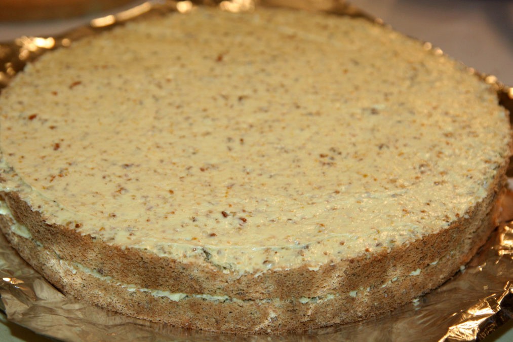 Превосходный ореховый торт с вкуснейшим кремом для самых важных случаев