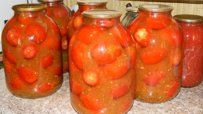Этот простой рецепт я нашла в старом журнале - вкуснейшие помидоры в отменном маринаде