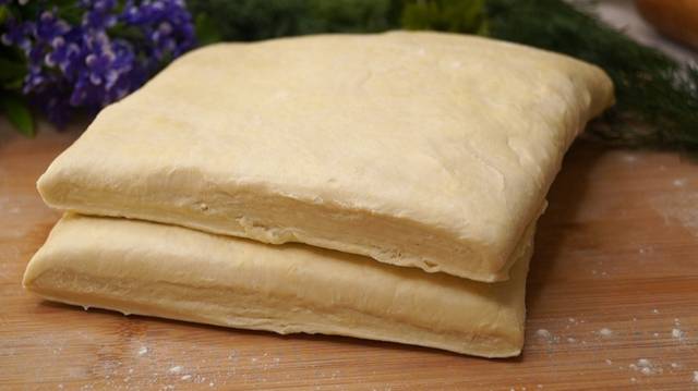 Идеальное слоеное тесто, которое можно приготовить за 15 минут