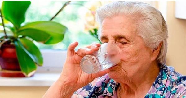 Комплексное очищение организма для пожилых людей: 3 рецепта