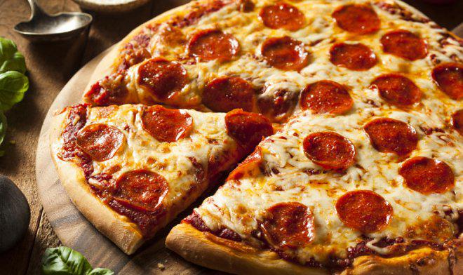 Идеальная пицца: 3 моментальных варианта теста и 7 лучших начинок