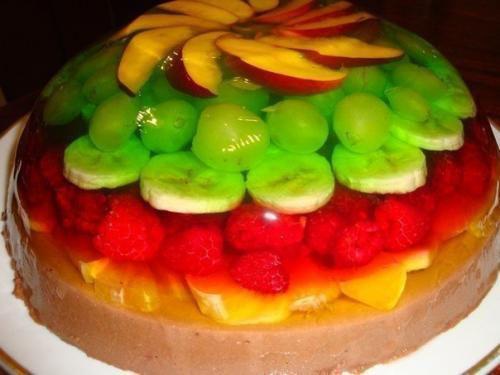 Полезнейший в мире тортик: Фрукты, фрукты, фрукты! Их много не бывает...