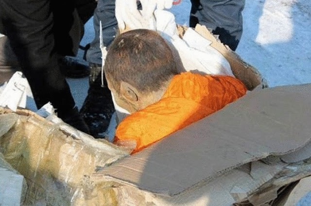 200-летняя мумия тибетского монаха из Улан-Батора все еще "живая"